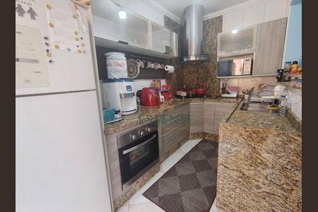 5_photo/94ce7b3b6b.1c30879e3ee593f9-ATLAS-36d5afbe-7623-4c74-9bfc-62defd248ebd.jpg de casa à venda com 4 quartos, 173m² em Jardim Medina, Poá