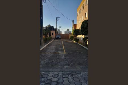 6_photo/94ce7b3e93.18f6a4b8d5bea4c3-ATLAS-1ccef174-cc9d-47f2-9feb-92950993b5c5.jpg de apartamento à venda com 3 quartos, 65m² em Jardim Aurea, Poá