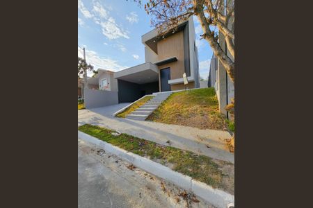 3_photo/94ce7b3eaf.4e6171ccd58876cb-ATLAS-0935dc5e-54e8-42f7-af62-d6050ac2e633.jpg de casa à venda com 4 quartos, m² em Jardim Violeta, Poá