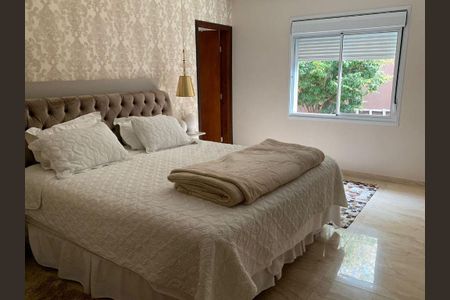 5_photo/94ce88136b.4cea1a0b3f6bbd2f-ATLAS-ced90fcb-e779-49b2-ae8b-79044ba82025.jpg de casa de condomínio à venda com 5 quartos, 600m² em Fontes, Guarulhos