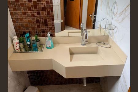 2_photo/94ce88136b.4cea1a0b3f6bbd2f-ATLAS-d2d898db-88dd-45d6-a74e-e365a324643c.jpg de casa de condomínio à venda com 5 quartos, 600m² em Fontes, Guarulhos