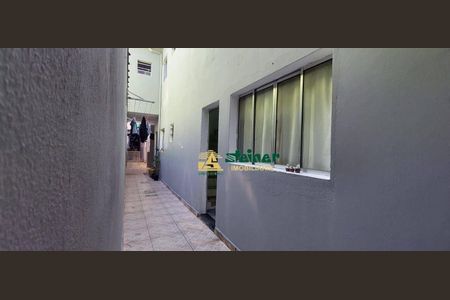 5_photo/94ce881baf.758325d95e4fb870-ATLAS-ec75c25f-50a9-49d4-9582-4fde5c3f0193.jpg de casa à venda com 5 quartos, 192m² em Vila Sadokim, Guarulhos
