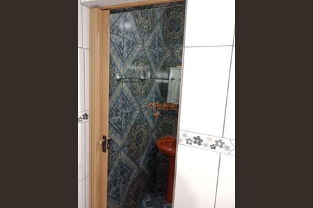 3_photo/94ce882a83.ceff8192393c33de-ATLAS-99cbbfa6-cd0b-4f13-8278-ea28c145f4e7.jpg de casa à venda com 3 quartos, m² em Vila Dinamarca, Guarulhos