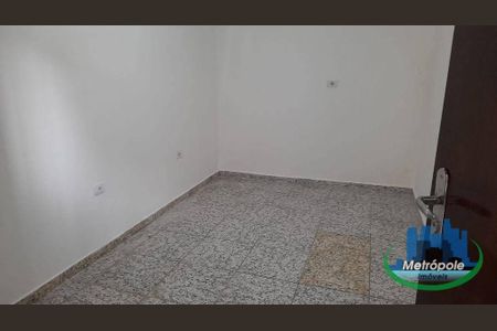 19_photo/94ce883769.b760bf5d8bb46efe-ATLAS-6b7491d0-b13f-4a17-9f18-1dfdd392994a.jpg de casa à venda com 2 quartos, 200m² em Vila Nova Bonsucesso, Guarulhos