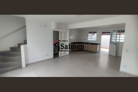 3_photo/94ce88389d.49e5f4e107e90c19-ATLAS-d7f44d2a-27ac-40d1-8af9-2bb46a2e1b8d.jpg de casa à venda com 3 quartos, 101m² em Vila Nova Bonsucesso, Guarulhos