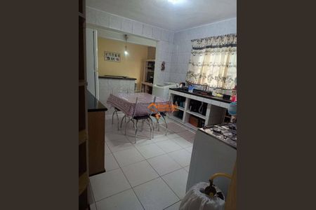 12_photo/94ce88390b.d00588b39bb74d6d-ATLAS-5edf3290-e3bc-4ac8-9f0b-e2341668c7e7.jpg de casa à venda com 3 quartos, 125m² em Vila Nova Bonsucesso, Guarulhos