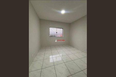 7_photo/94ce88395f.e582bb9b5064c081-ATLAS-d632a2d3-aeca-426d-a7b9-00dc0fe444d0.jpg de casa à venda com 2 quartos, 67m² em Vila Nova Bonsucesso, Guarulhos