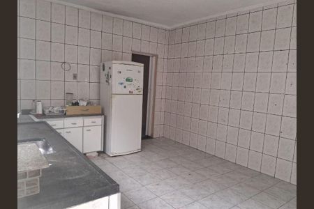 18_photo/94ce8839e5.94f797356aedc676-ATLAS-282d7737-fa5e-401c-94da-6f32e475a1e7.jpg de casa à venda com 3 quartos, 138m² em Vila Nova Bonsucesso, Guarulhos
