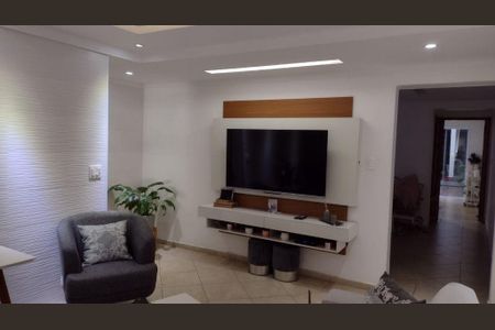 5_photo/94ce883a59.72fc516e6ab264c7-ATLAS-94de0fe6-5bfa-4ec7-9636-a4fe9edf80ef.jpg de casa à venda com 3 quartos, 220m² em Vila Nova Bonsucesso, Guarulhos