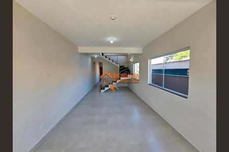 11_photo/94ce883a5b.d0e16e4b88455d71-ATLAS-d7b800b5-3f59-40ec-8a0b-65f1f3b3050d.jpg de casa à venda com 3 quartos, 120m² em Vila Nova Bonsucesso, Guarulhos