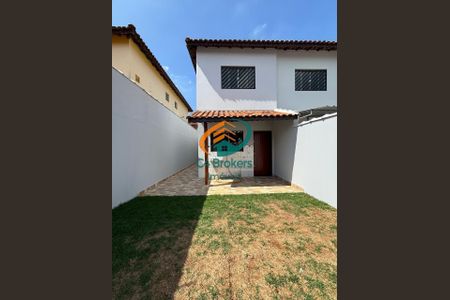 8_photo/94ce883be7.9fde2b1beaf38236-ATLAS-56565e7f-dea1-4af9-a966-8b24f54c7cb8.jpg de casa à venda com 2 quartos, 67m² em Vila Nova Bonsucesso, Guarulhos