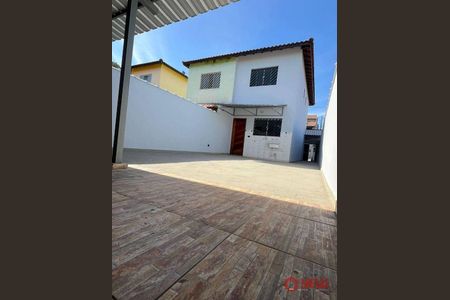 5_photo/94ce883be7.f861ecc718bdcbd7-ATLAS-83be70c6-86f2-43b7-8d0c-e5872cf7176c.jpg de casa à venda com 2 quartos, 120m² em Vila Nova Bonsucesso, Guarulhos