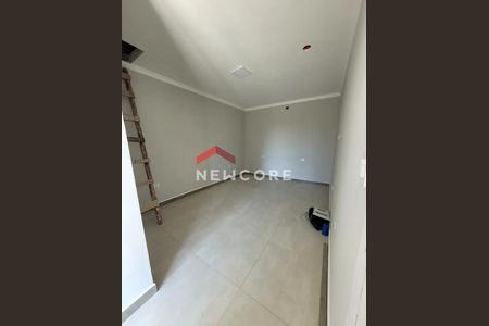 5_photo/94ce884339.dc8bbd111761e841-ATLAS-6c6fa0e0-b04f-40a6-9cb5-e9a33b8aaa0c.jpg de casa à venda com 3 quartos, 140m² em Jardim Presidente Dutra, Guarulhos