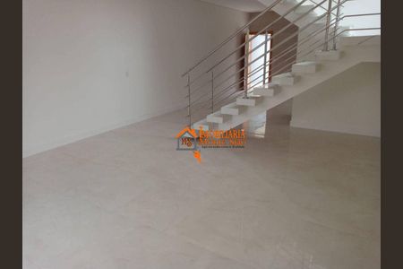 3_photo/94ce884341.0dba02f6e03a3679-ATLAS-24a849cf-209c-4eb2-b650-8d27458adfb1.jpg de casa à venda com 3 quartos, 152m² em Jardim Presidente Dutra, Guarulhos