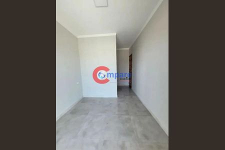 10_photo/94ce884349.0bf895571deddd4a-ATLAS-614d93cf-4e5e-4653-a0f6-a4df4c3e9471.jpg de casa à venda com 3 quartos, 175m² em Jardim Presidente Dutra, Guarulhos