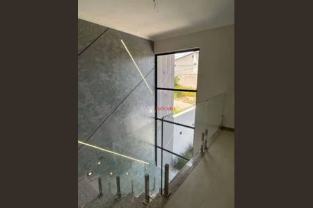 3_photo/94ce88434b.9ff474c74b6d72c1-ATLAS-5ed2d610-73fe-45c8-b50b-e5e65174f5c8.jpg de casa à venda com 3 quartos, 140m² em Jardim Presidente Dutra, Guarulhos