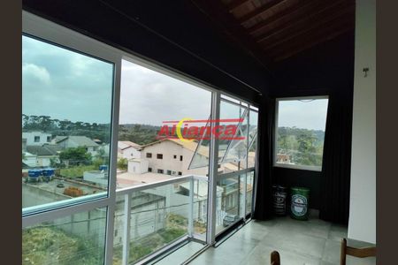 12_photo/94ce884369.3e1b4b7d4b39a1bc-ATLAS-3f256a78-e0c4-4cd2-9b31-1f3f2f084258.jpg de casa à venda com 4 quartos, 450m² em Jardim Presidente Dutra, Guarulhos