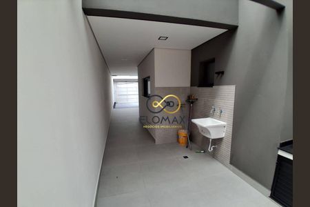 11_photo/94ce884397.e0cfc067a630e6cc-ATLAS-7dd4d3db-6a66-4eac-9111-2d25657597f9.jpg de casa à venda com 3 quartos, 151m² em Jardim Presidente Dutra, Guarulhos