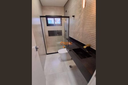 2_photo/94ce88439d.0dba02f6e03a3679-ATLAS-0d8bb3e9-9e9f-4092-9f5d-8a9cce26b068.jpg de casa à venda com 3 quartos, 151m² em Jardim Presidente Dutra, Guarulhos