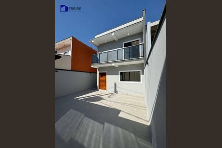 12_photo/94ce8843e9.31fa6799cfd26a89-ATLAS-158b2ff3-6843-4583-b2b1-b72ddb9e2bde.jpg de casa à venda com 3 quartos, 100m² em Jardim Presidente Dutra, Guarulhos