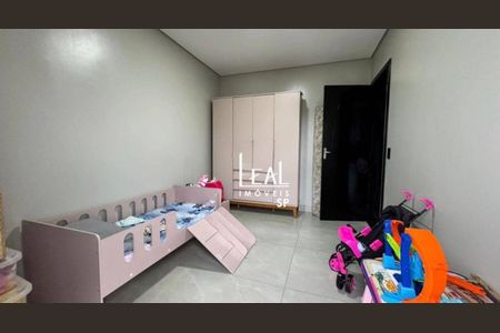 9_photo/94ce8844f5.25455fa0319f7df8-ATLAS-d3e51ece-1c79-4300-896b-b4e9af569cc0.jpg de casa à venda com 3 quartos, 175m² em Jardim Presidente Dutra, Guarulhos