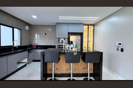 7_photo/94ce8844f5.25455fa0319f7df8-ATLAS-efc8a8af-210f-4f3a-ac4f-63cfff7f2040.jpg de casa à venda com 3 quartos, 175m² em Jardim Presidente Dutra, Guarulhos