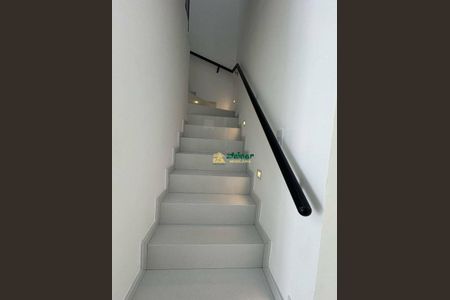 5_photo/94ce8844ff.32dfcba61d9b17e2-ATLAS-8b0569c4-360f-44ef-b0ff-53230e8a2e27.jpg de casa à venda com 3 quartos, 100m² em Jardim Presidente Dutra, Guarulhos