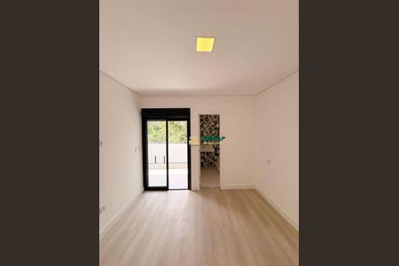 11_photo/94ce8844ff.730b66be15c89c6d-ATLAS-a107cf7e-9792-4eb2-81f3-e501813710d3.jpg de casa à venda com 3 quartos, 170m² em Jardim Presidente Dutra, Guarulhos