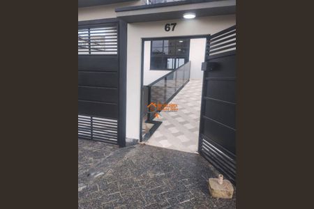 2_photo/94ce88452f.1ad5fb952b026013-ATLAS-a4614ad7-e6fb-4047-90b3-8b193e8dbe69.jpg de casa à venda com 3 quartos, 200m² em Jardim Presidente Dutra, Guarulhos