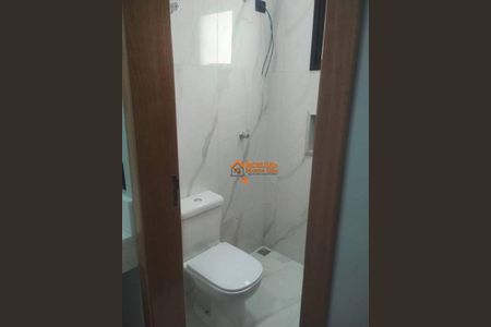 10_photo/94ce88452f.1ad5fb952b026013-ATLAS-e6f88fcd-9236-4edb-a618-a08f4f41b7c6.jpg de casa à venda com 3 quartos, 200m² em Jardim Presidente Dutra, Guarulhos