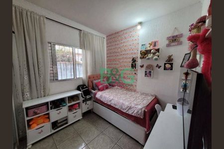 5_photo/94ce88455d.79518a11401aeb31-ATLAS-e2d3f58f-29f3-41f3-8d06-00910aab73a3.jpg de casa à venda com 3 quartos, 300m² em Vila Carmela I, Guarulhos