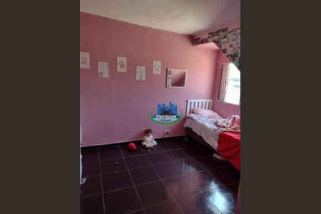 5_photo/94ce8845e9.9b0e853e47463488-ATLAS-4f777e8f-340b-4d9c-834d-75ec3363017d.jpg de casa à venda com 3 quartos, 150m² em Jardim Presidente Dutra, Guarulhos