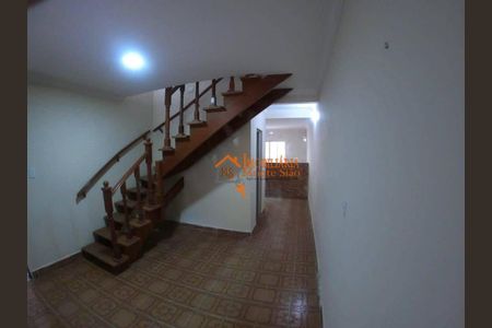 23_photo/94ce8845ff.ceff8192393c33de-ATLAS-c2e8f574-108f-46af-bbb4-7fd75094ef2f.jpg de casa à venda com 2 quartos, 100m² em Vila Carmela II, Guarulhos