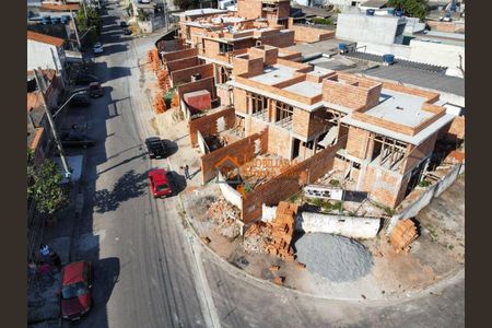 5_photo/94ce8847b5.ab41e4e09fc2bc48-ATLAS-6658702d-46a9-47e5-a145-a4ecf6074754.jpg de casa à venda com 3 quartos, 93m² em Vila Nova Bonsucesso, Guarulhos