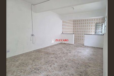 6_photo/94ce8847dd.a77ea45b315f213f-ATLAS-2ae9c855-07fc-4705-9eea-1a94ef89dfde.jpg de casa à venda com 2 quartos, 113m² em Vila Nova Bonsucesso, Guarulhos