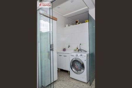 5_photo/94ce884a03.ae3d86bef28e162d-ATLAS-9b02ee66-7bea-4282-83c4-e73172c79998.jpg de casa à venda com 3 quartos, 200m² em Vila Nova Bonsucesso, Guarulhos