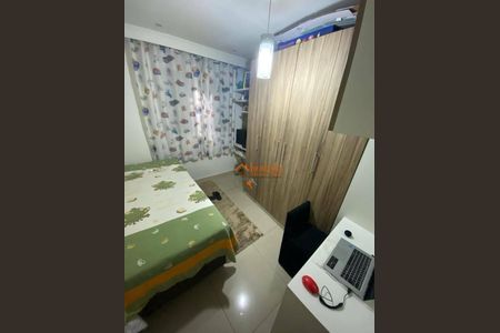 9_photo/94ce884b5d.a8ad17933a69d0d3-ATLAS-34bf071a-9d77-4c97-941e-92a2d0d6aff7.jpg de casa à venda com 6 quartos, 300m² em Jardim Presidente Dutra, Guarulhos