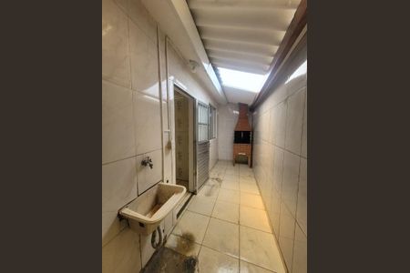 5_photo/94ce884c09.f94fdbbd132c824c-ATLAS-45be9677-7ea8-4c8a-a554-f3dfa531f7cd.jpg de casa à venda com 2 quartos, 45m² em Vila Nova Bonsucesso, Guarulhos