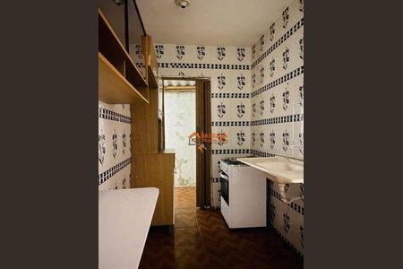 2_photo/94ce884c09.fe6cd8ddf4af9c33-ATLAS-e8d24a94-1e1c-4a80-ad8b-84ffc0b9cd33.jpg de casa à venda com 2 quartos, 45m² em Vila Nova Bonsucesso, Guarulhos