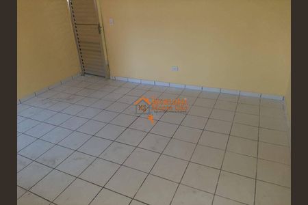 2_photo/94ce884c37.ceff8192393c33de-ATLAS-32fc0ef0-ef3a-45df-a7e8-8a657a01f72d.jpg de casa à venda com 5 quartos, 125m² em Vila Carmela I, Guarulhos