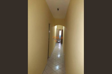 4_photo/94ce884db7.acefdcf8530a41c6-ATLAS-669b0f3e-549a-4e69-ba46-11e8f1ea4288.jpg de casa à venda com 5 quartos, 125m² em Vila Carmela I, Guarulhos