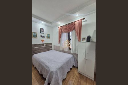 8_photo/94ce884e15.3aed5bbd04158097-ATLAS-35b78c6b-cd40-4ec9-9e32-8b6eb9dbfcfc.jpg de casa à venda com 3 quartos, 276m² em Jardim Presidente Dutra, Guarulhos