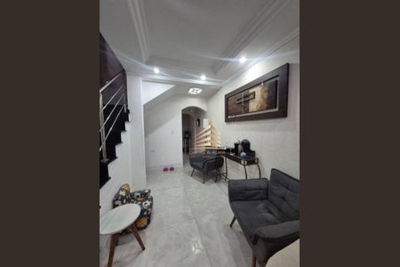 9_photo/94ce884e15.3aed5bbd04158097-ATLAS-a93b997d-5791-40c1-9630-4e2e855eaf6f.jpg de casa à venda com 3 quartos, 276m² em Jardim Presidente Dutra, Guarulhos