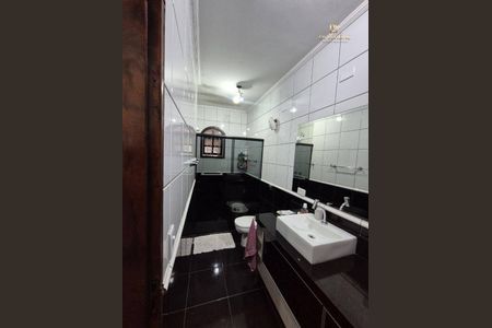 31_photo/94ce884e15.3aed5bbd04158097-ATLAS-d1b0bf8e-91d7-40d3-a22a-f22f1d8356d2.jpg de casa à venda com 3 quartos, 277m² em Jardim Presidente Dutra, Guarulhos