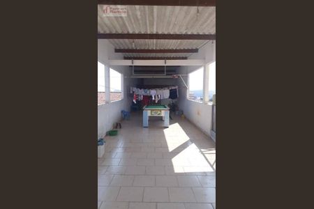 10_photo/94ce884e69.ba3e4f1a03d92c8a-ATLAS-5c5f5115-90ea-45a2-9da4-5c7b3202e813.jpg de casa à venda com 5 quartos, 225m² em Vila Carmela II, Guarulhos