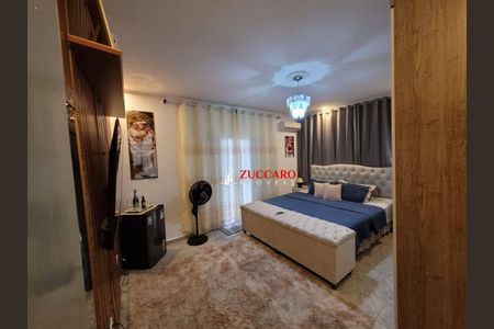 11_photo/94ce884f8d.a053bc4fc8a284f8-ATLAS-0028ae99-1e09-417d-9fcb-44fd5e24cda4.jpg de casa à venda com 3 quartos, 120m² em Vila Carmela I, Guarulhos