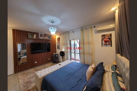 5_photo/94ce884f8d.a053bc4fc8a284f8-ATLAS-15d4d5f9-e2ef-4e8c-97e7-bcf399b3792d.jpg de casa à venda com 3 quartos, 120m² em Vila Carmela I, Guarulhos