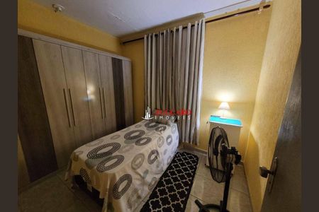 4_photo/94ce884f8d.a053bc4fc8a284f8-ATLAS-fb8fce92-5784-4fb0-b674-e5cb82e12516.jpg de casa à venda com 3 quartos, 120m² em Vila Carmela I, Guarulhos