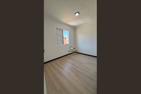 6_photo/94ce88502f.ceff8192393c33de-ATLAS-777cb3c2-d87e-4b73-8a7d-d7144cb9ae33.jpg de casa à venda com 2 quartos, 38m² em Vila Carmela I, Guarulhos