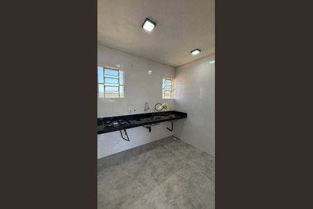 8_photo/94ce88502f.ceff8192393c33de-ATLAS-90e83e30-da06-4e71-b688-d25adf8b2081.jpg de casa à venda com 2 quartos, 38m² em Vila Carmela I, Guarulhos